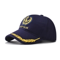 Détail d'une casquette capitaine marine en coton avec broderie d'ancre dorée - Réglable / Chapeau de Marin Marine Bleu Marine