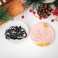 Weiße Silikonform Merry Christmas mit rosa Prägung für weihnachtliches Backen - PLA / Weihnachtswünsche A