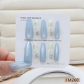 Unghie finte a mandorla effetto cat-eye blu-grigio con fiori 3D in stile argento - Taglia M (FM260-M)