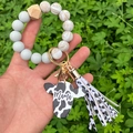 Leopard silicone bead wristlet keychain with marble beads, cow head charm and Mama text - Grey/Marble & Cow Print