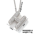 Collier avec pendentif lettre H en argent serti de zircons avec dimensions détaillées - Lettre H