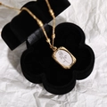 Collar vintage chapado en oro 18K con colgante de rosa en estuche de terciopelo de flor - Collar de Flor de Rosa / Dorado