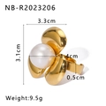 Dettaglio dell'anello a fiore con petali dorati e perla bianca con misure del prodotto - Aperto Regolabile / Stile Perla a Petali Grandi (NB-R2023206)