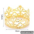 Detail of golden alloy crown crown with 5.8cm height and 10cm diameter dimensions - Gold Hollow Iron 10cm
