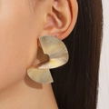 Exaggerated gold spiral fan-shaped earrings with geometric metallic texture for women - Spiral Geometric Large (5271)