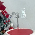 Dettaglio del topper per torta Merry Christmas in acrilico specchiato argento - Testa di Renna Cuore Argento Buon Natale