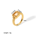 Detailansicht eines smaragdgeschliffenen gelben Zirkonia in einem goldenen Ring - Größe 6 / Gold/Champagner (TR4156-W-6)