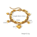 Gedetailleerd beeld van de dubbellaagse 18k goud vergulde armband met hartjes en maten - Hc-b20167