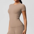 Vue latérale d'un ensemble de yoga marron en tissu brossé double face très extensible - S / Hauts / Brun Mocha