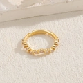 Minimalistischer 14K vergoldeter Ring mit Markise-Zirkonia-Steineinlage in Gold - Wellenring