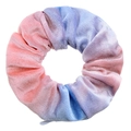 Coletero de terciopelo tie-dye rosa y azul con bolsillo de cremallera en fondo blanco - Tie-Dye Azul Rosa Púrpura