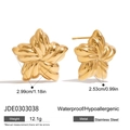 Golden flower earrings in stainless steel, waterproof and hypoallergenic variant - Gold Whirl Flower Studs (JDE0303038)