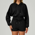 Schwarzes Sportset für Damen mit kurzem Kapuzenpullover und Tunnelzug-Shorts - S / Premium Schwarz
