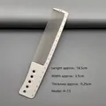 Detail of professional hair comb with 1-18cm scale and non-slip handle holes - H-13 (Scaled Haircutting Comb)