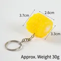 Realistic yellow corn keychain pendant toy, resin material, 3.7x2.6x3.3cm size, 30g weight - Keychain / Yellow