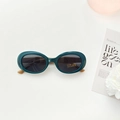 Stylish oval turquoise children's sunglasses with UV400 amber arms and retro design - Green