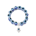 Blauwe Evil Eye kralenarmband met een Hamsa Hand bedeltje in een zilveren afwerking - Oud Zilver 11405