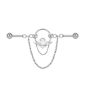 Detailansicht eines silbernen Industrial Barbells mit geflügeltem Stein und Doppelketten - Flügel Kette Stil(ZN2312260017)