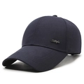 Herren Baseballkappe in Dunkelblau mit verlängerter Krempe und Style-Metallverzierung - Verstellbar / Marineblau