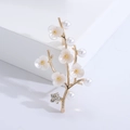 Elegant gold plum blossom brooch with white flowers, pearls and sparkling rhinestones - Gold
