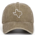 Dettaglio del ricamo della mappa del Texas su un berretto in cotone kaki lavato vintage - Cachi