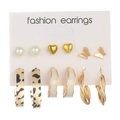 Set de 6 pares de pendientes con aros dorados, perlas, corazones y estampado leopardo - Estilo Perla Leopardo (8674) / Estilo Dorado