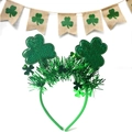 St. Patrick's Day haarband met groen klatergoud en glitter klavertjes voor feesten - Groene Laser Tinsel Klaver Stijl