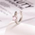 Orecchino a perno argento minimalista con zircone rosa rotondo taglio cuore e frecce - Zirconia rosa chiaro color argento (Pezzo singolo)