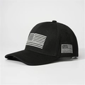 Détail de la broderie du drapeau américain blanc sur une casquette de baseball noire - M (56-58cm) / Noir
