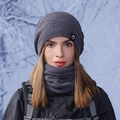 Conjunto de invierno para mujer con gorro de punto gris y calentador de cuello suave - Set de 2 piezas / Gris