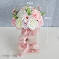Ramo de novia de rosas rosas y blancas con cintas de seda, diámetro 23 cm, para bodas - Rosa