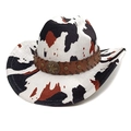 Chapeau de cowboy imprimé vache avec ceinture en similicuir à rivets et badge étoile vintage - M (56-58cm) / Imprimé Vache Blanc
