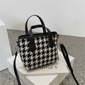 Sac à main classique pied-de-poule noir et blanc avec poignées en cuir et détails dorés - Pied-de-poule Noir sans Pendentif