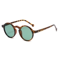 Lunettes de soleil rondes rétro en écaille avec verres vert clair et rivets - Imprimé léopard