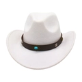 Détail du chapeau de cowboy en daim blanc avec bande en cuir brun et pierre turquoise - Blanc