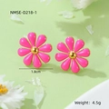 Pink daisy stud earrings in polished stainless steel with 1.8cm diameter - Pink Earrings