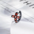 Pendiente de aro negro con colgante de cruz de circón rojo estilo gótico - Metal Negro Zircón Rojo Pieza Única (A708-1#)