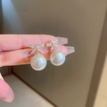 Detail of gold bow earrings with rectangular crystals and large white pearls - 10# Silver Pin - Champagne (Real Gold Plated)