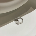 Anillo abierto minimalista en plata pulida con diseño de cúpula lisa en blanco - Anillo de Espejo / Plateado