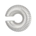 Detail der silbernen C-förmigen Ohrmanschette mit einzigartiger Wellenstruktur - Gerippter Spiralstil / 1 STK / Silber
