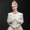 Elegant white faux fur bridal shawl wrap with decorative buckle for wedding evening dress - Off-shoulder Rhinestone Buckle