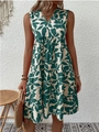 Detail of green and white leaf print on bohemian V-neck dress with lightweight fabric - S / Top And Bottom / Green