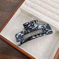 Grande pince à cheveux en acétate avec motif marbré noir et blanc au design minimaliste - Noir Roche 10.5cm
