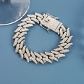 Silberne Iced-out-Panzerkette im Flügel-Design mit funkelnden Zirkonia und Kastenverschluss - Armband-7 Zoll / Silber