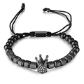 Bracciale nero di perline con ciondolo a corona in zirconi e cinturino in corda regolabile - Nero