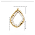 Detalles técnicos del colgante de gota en acero inoxidable con medidas de 27x18 mm - 27*18mm / YE231-Marco Dorado Cuentas Blancas Gota de agua
