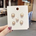 5-piece set of white pearl stud pins with gold metal base on display card - Pearl Style