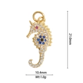 Seahorse hanger details met goudkleurige afwerking en veelkleurige zirkonia inlay - DZY-2982 Zeepaardje Blauwe Bloem