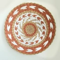 Dettaglio di decorazione murale marocchina intrecciata con trama a spirale a tre colori - Tipo A 35cm