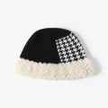 Cappello a secchiello in maglia invernale con motivo pied-de-poule e pelliccia bianca - Nero